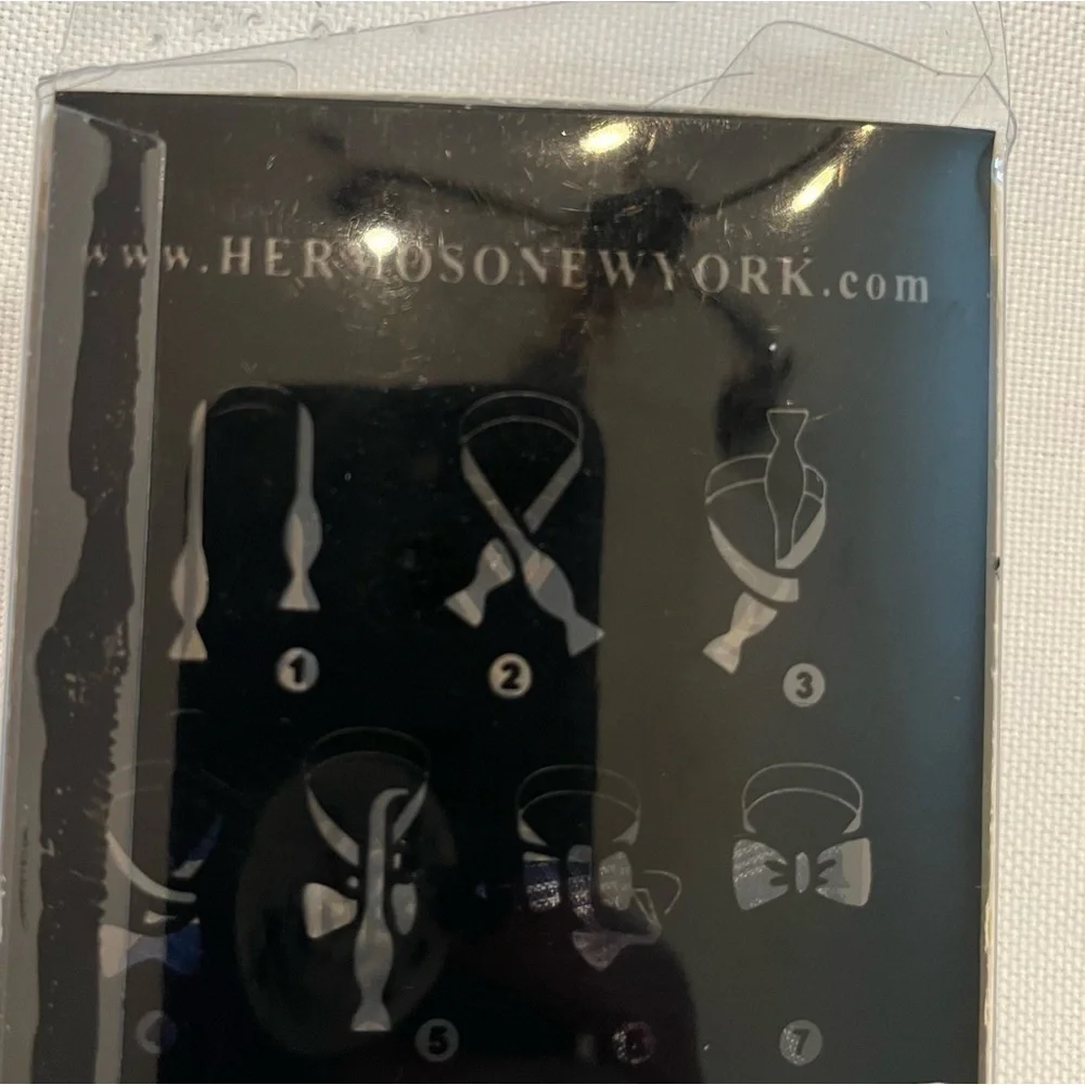 NWT hermoso New York boys bow tie cuff links set blue white plaid